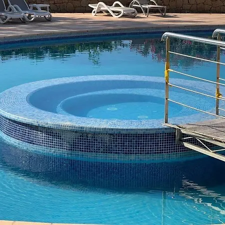 Apartment Bel Appartement, Avec Piscine, Bord De Mer Et Vue Mer Ajaccio (Corsica)